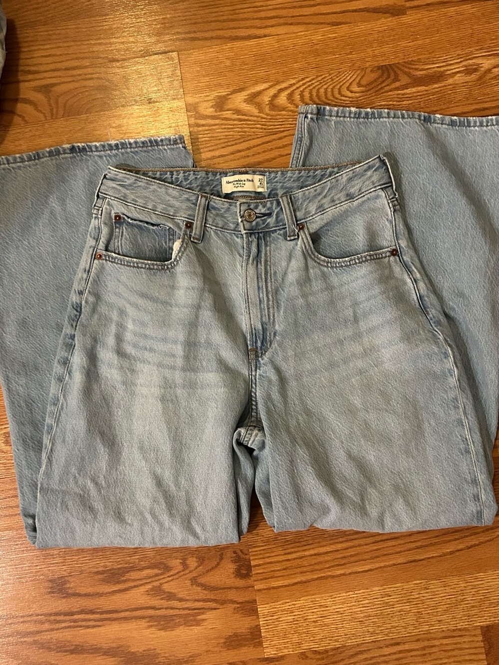 Abercrombie & Fitch Light Blue High-Rise Wide Leg Jeans